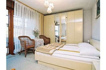 Slovenia Privát Naklo, Exterior